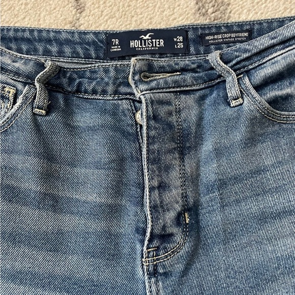 Hollister Vintage Stretch High-Rise Boyfriend Jeans - Picture 7 of 7